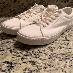 ellroy canvas sneaker